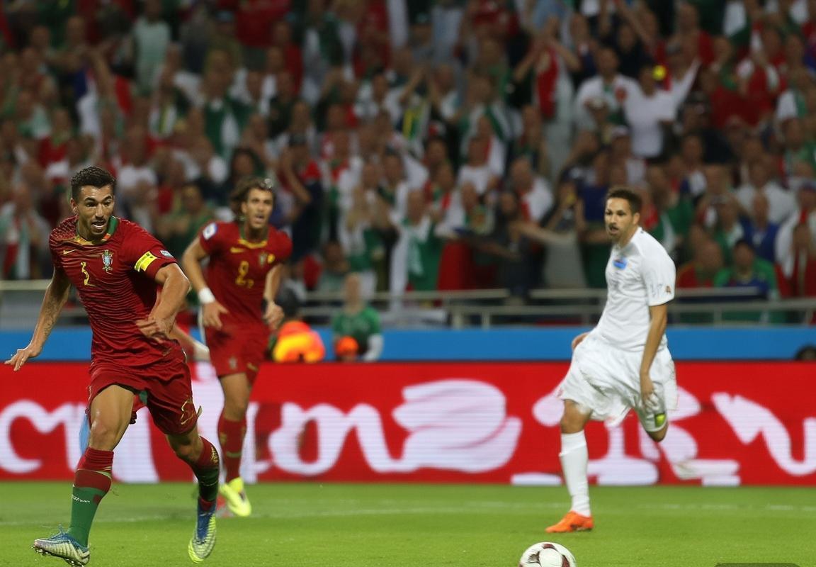 2012欧洲杯四分之一决赛：葡萄牙1:0绝杀捷克挺进半决赛(图1)